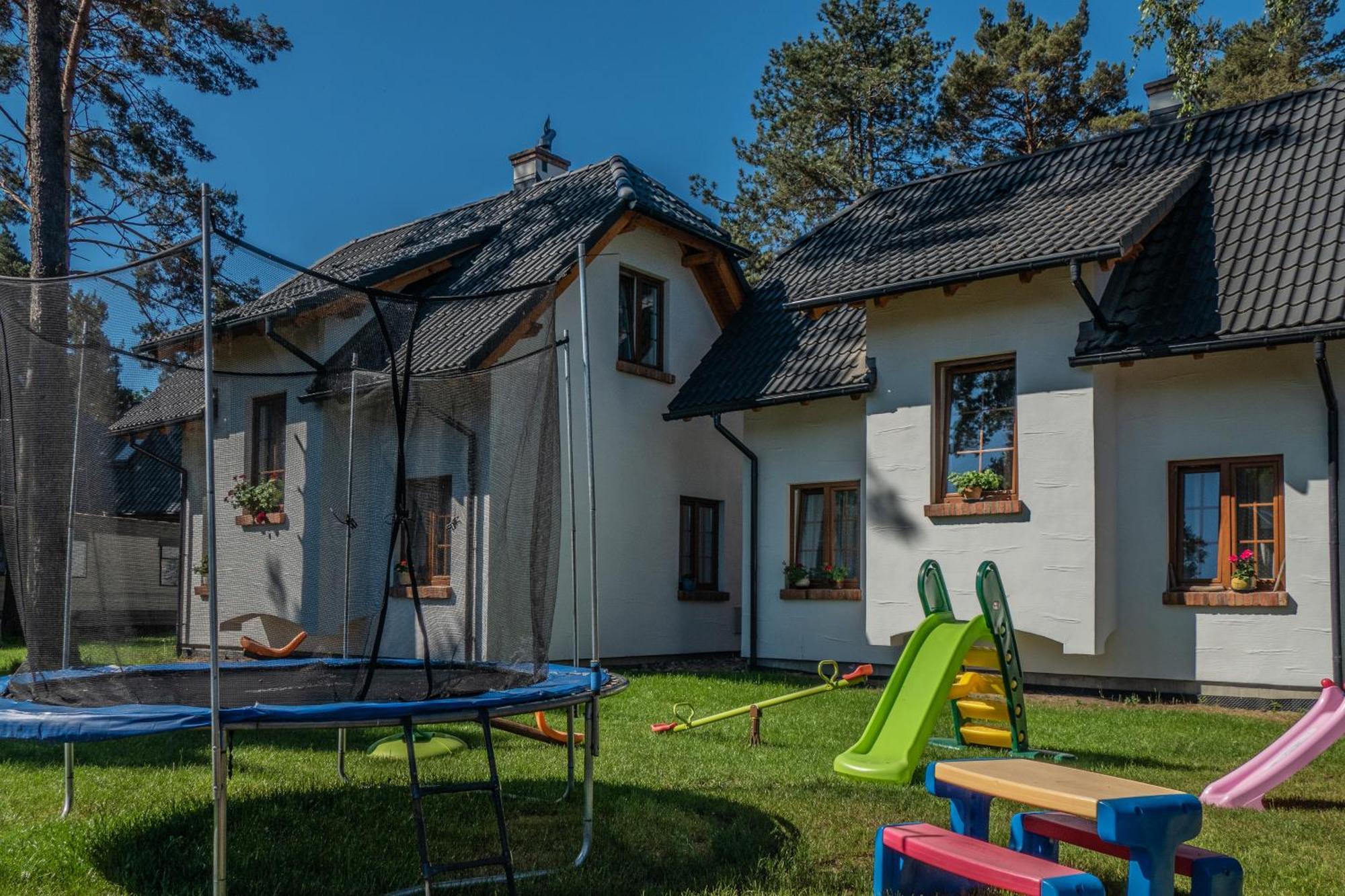 Lesna Chata Ярославец Екстериор снимка